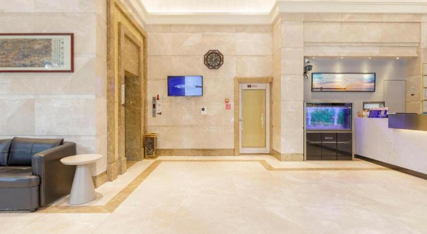Jingtu Hotel Zhanjiang Dingsheng Plaza Store Esterno foto